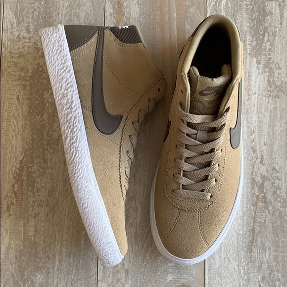 NWT Nike SB Bruin khaki - Picture 3 of 8